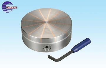 ROUND STAR-POLE TYPE PERMANENT MAGNETIC CHUCK